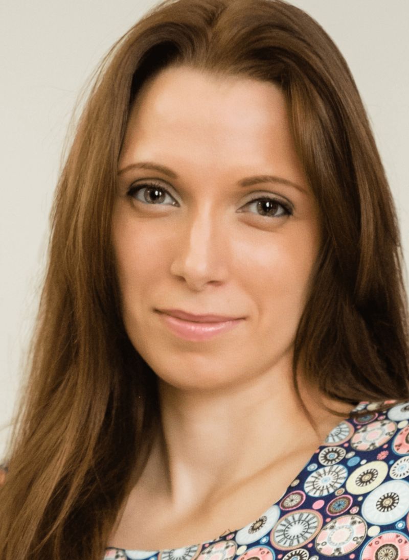 Olivia, 34
